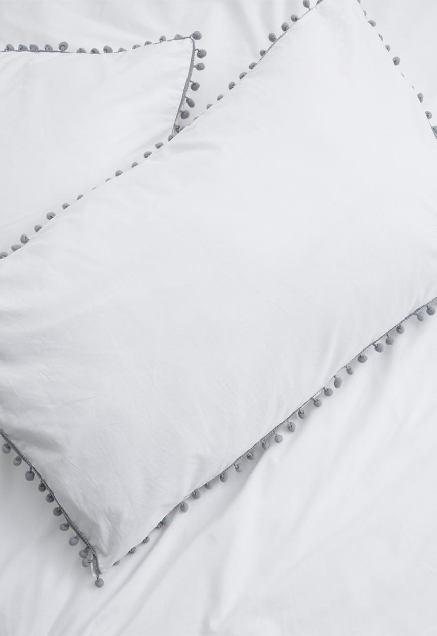 Sixth Floor - Pom pom pillowcase set
