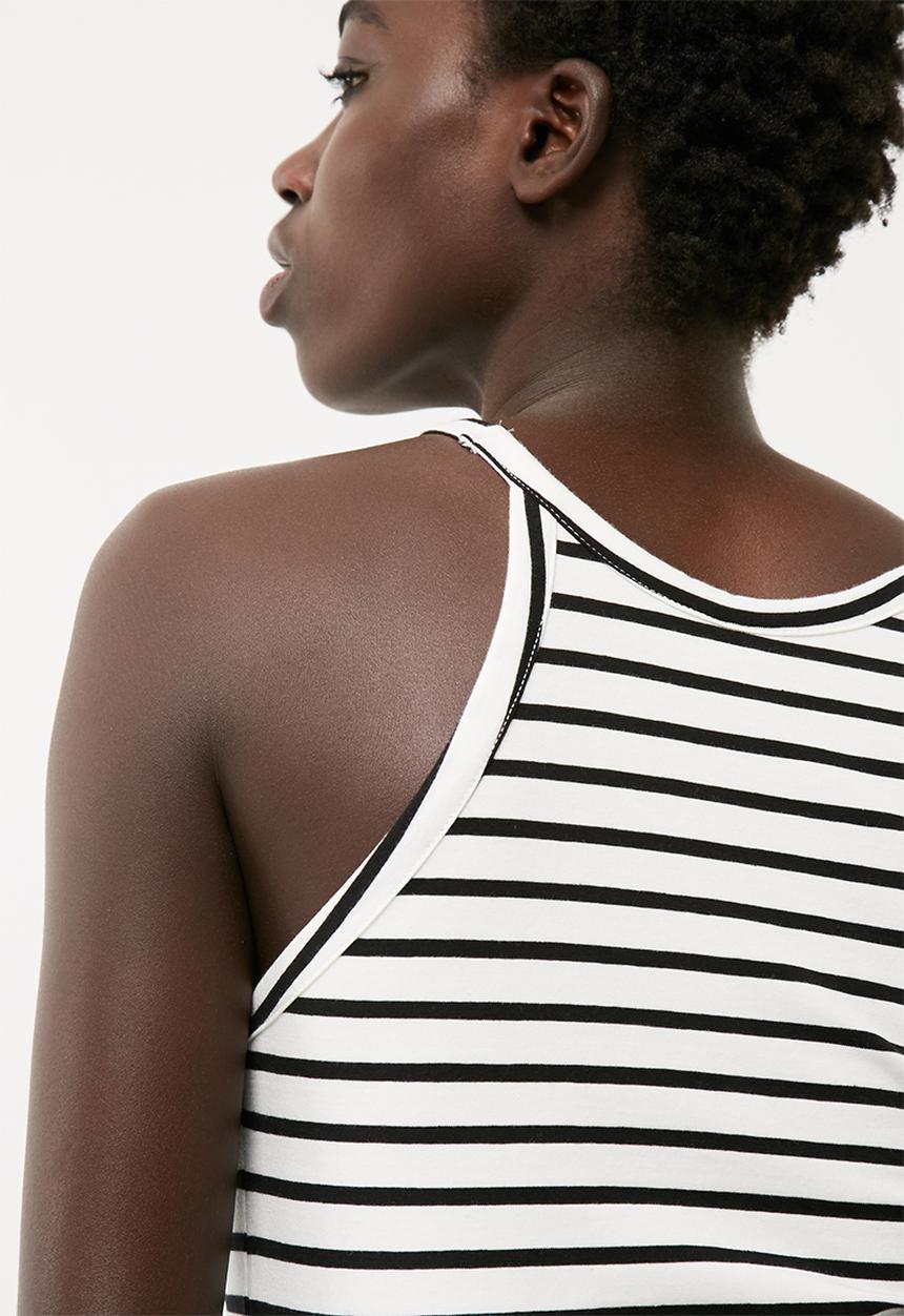 Jacqueline de Yong - Kenya cropped top