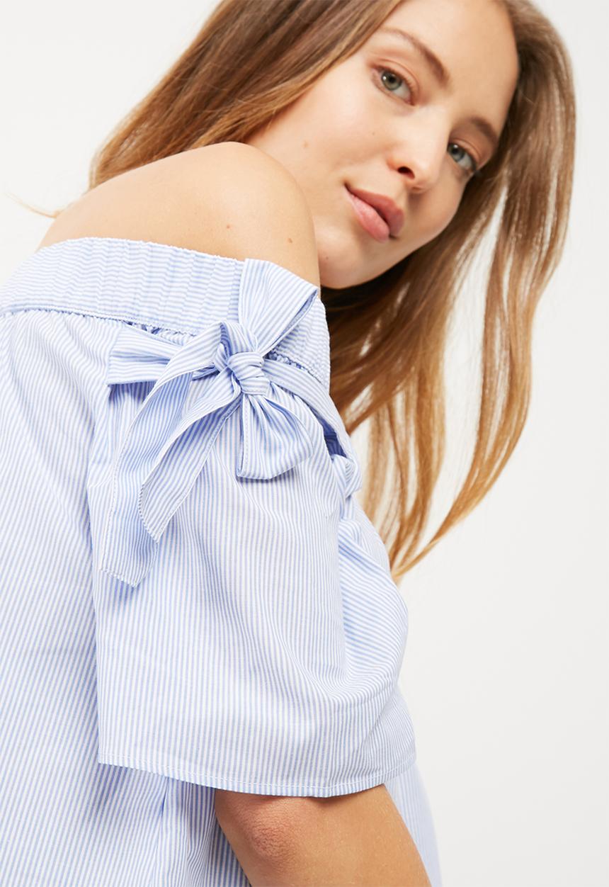 Vero Moda - Akina off shoulder bow top