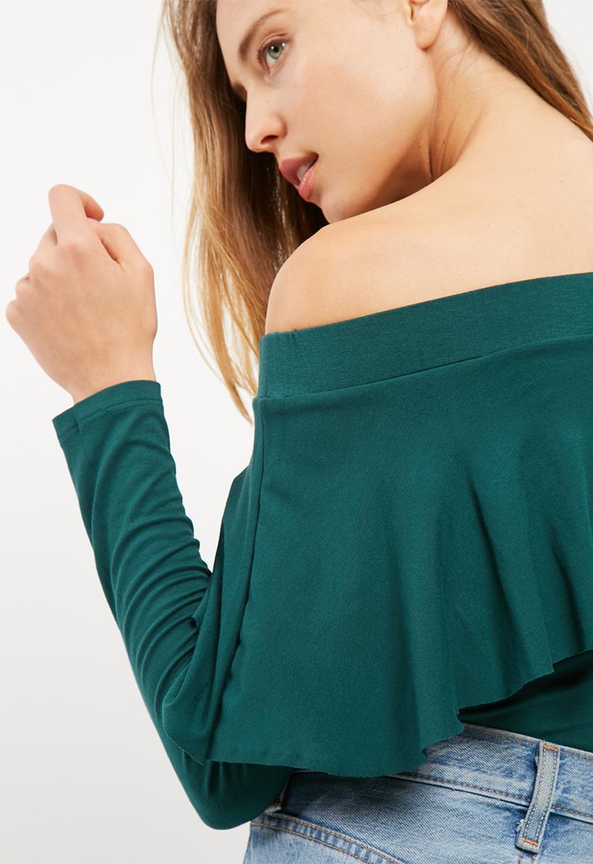 dailyfriday - Off shoulder frilled top