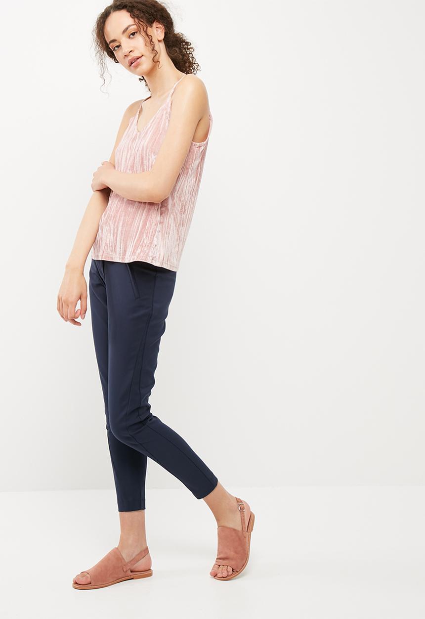 Vero Moda - Maila crushed velvet cami