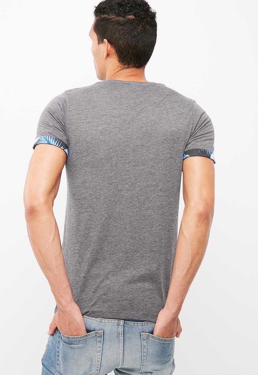 PRODUKT - Pocket flower tee