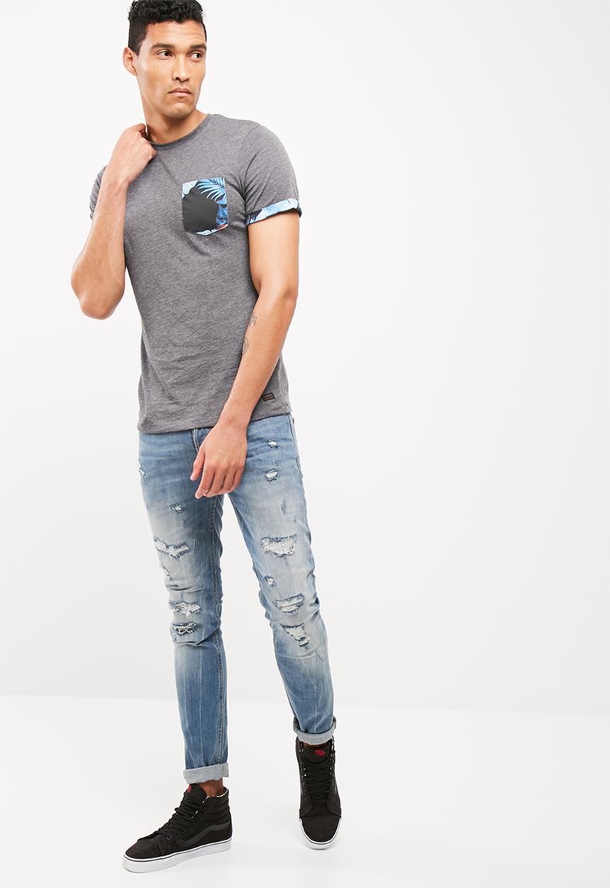 PRODUKT - Pocket flower tee