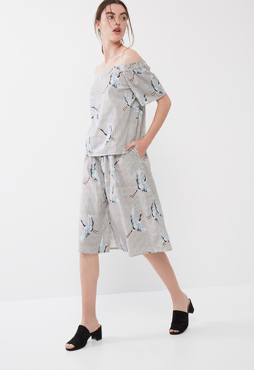 ONLY - Beatrice crane off shoulder top