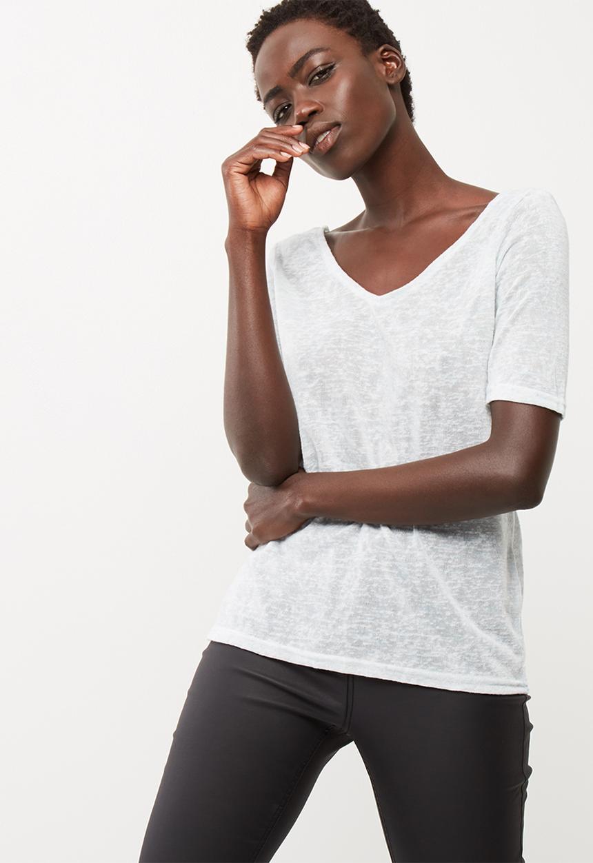 Vero Moda - Sunshine V-neck top