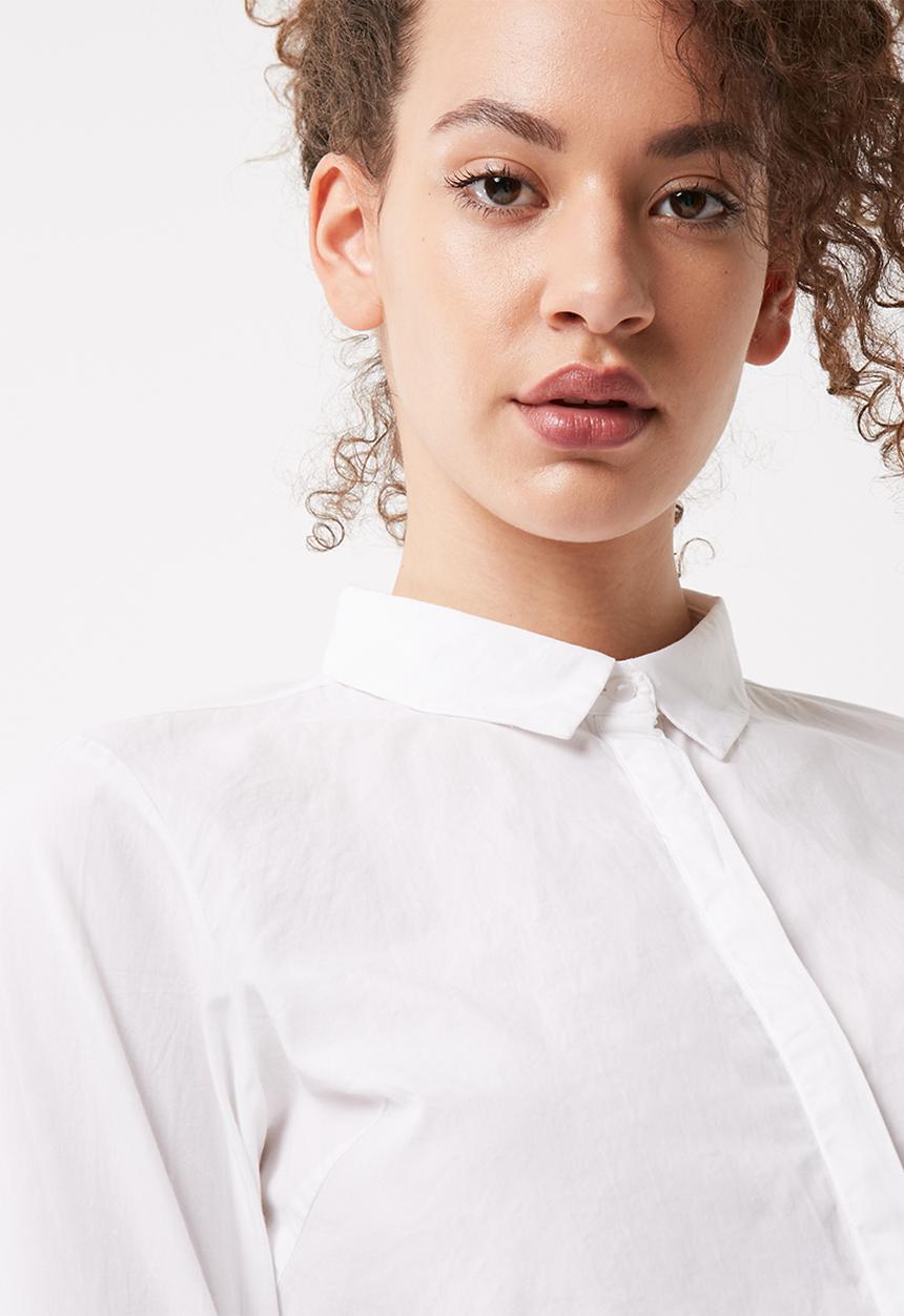 Vero Moda - Agnes flounce shirt