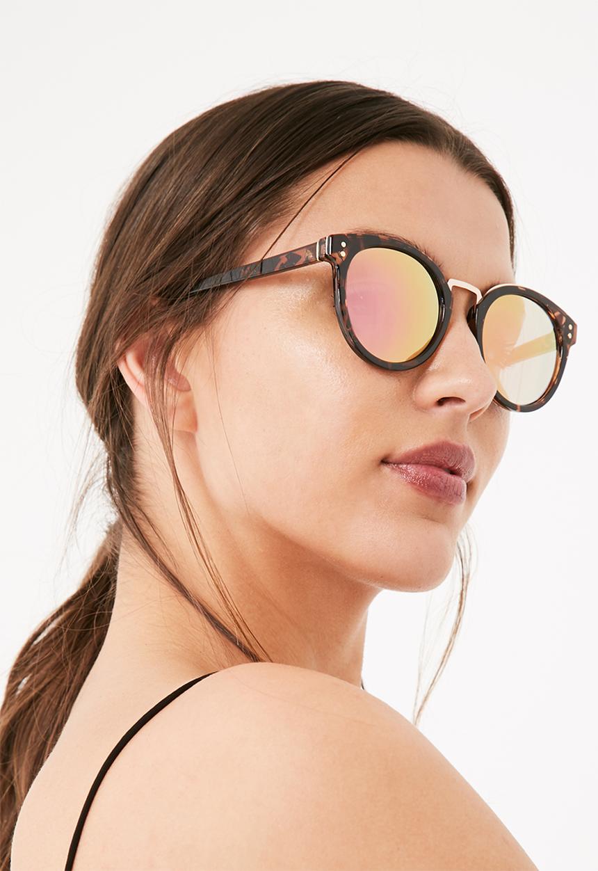 Missguided - Tortoiseshell rounded lens sunglasses