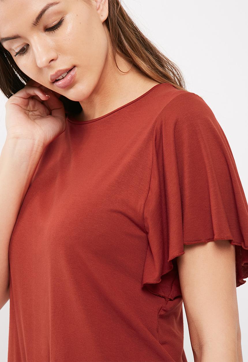 dailyfriday - Scoop neck flutter sleeve tee