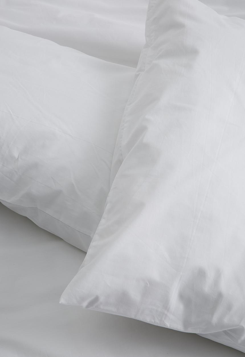 Sixth Floor - 200TC cotton oxford duvet cover set - white