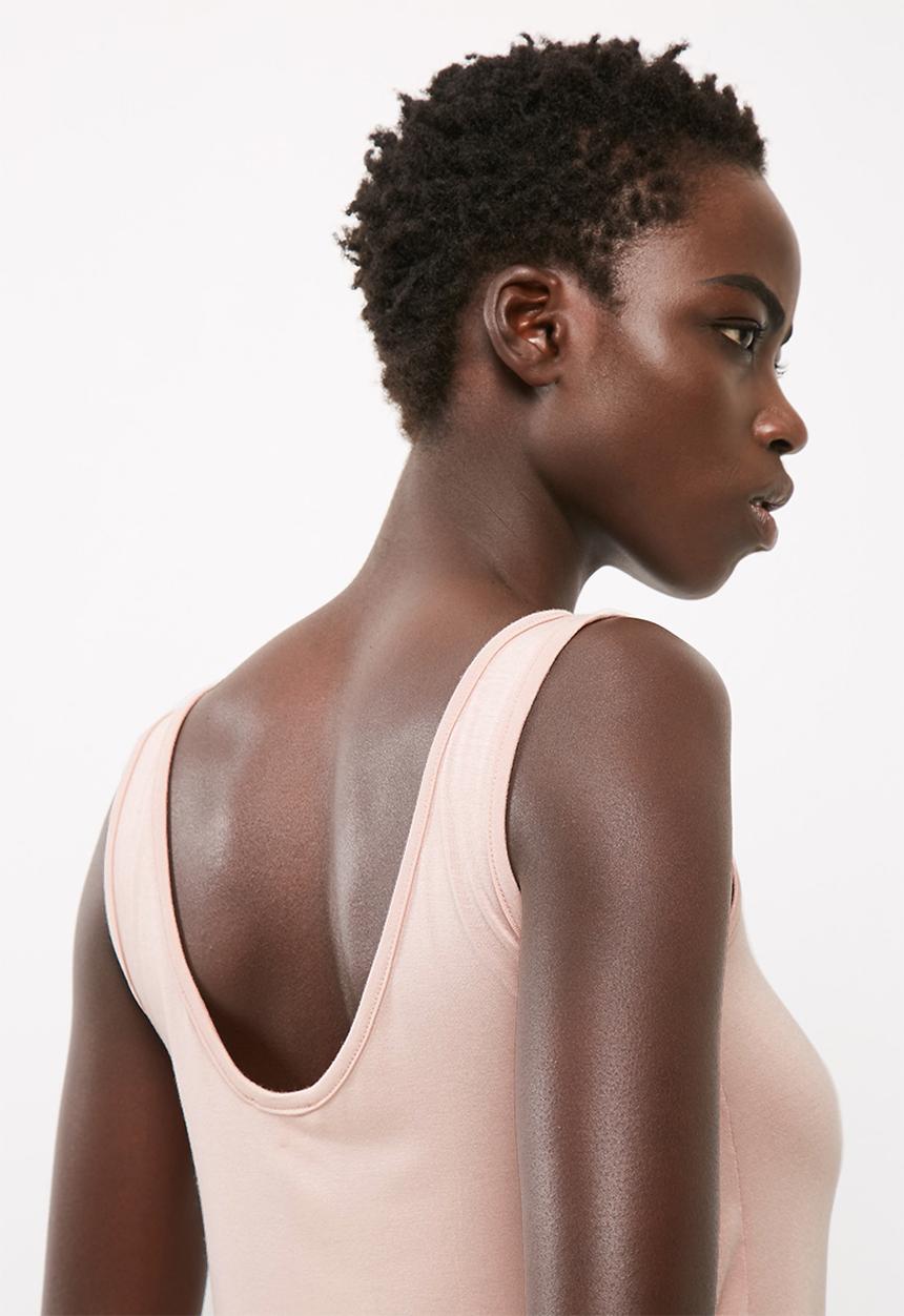 dailyfriday - Scoop style vest