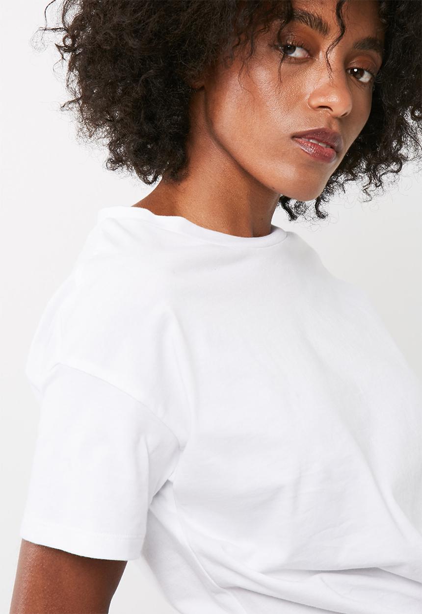 dailyfriday - Knot front detail tee
