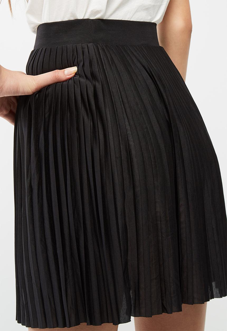 Vero Moda - Molly pleated skirt
