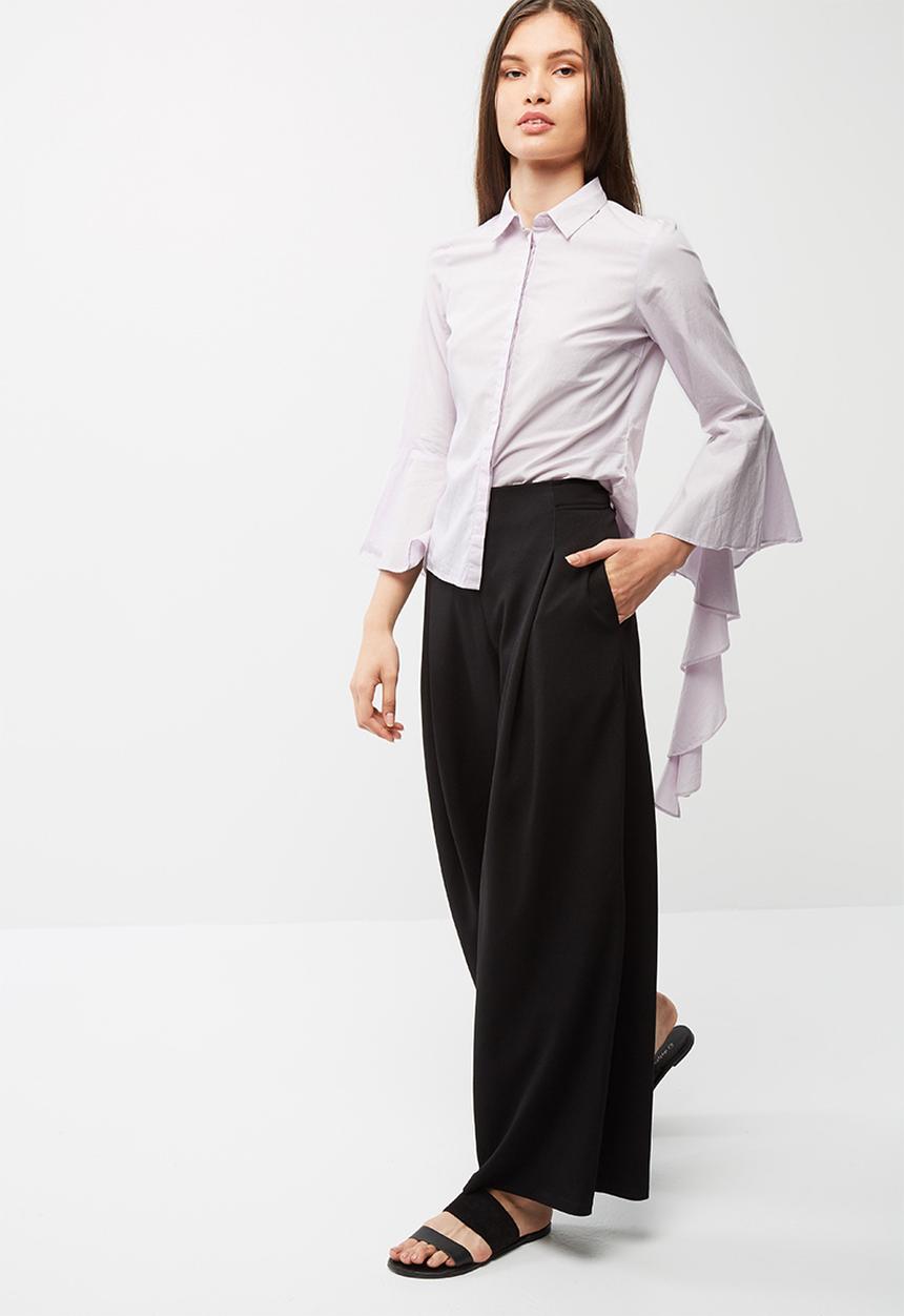 Vero Moda - Agnes flounce shirt