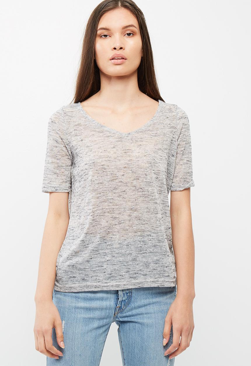 Vero Moda - Sunshine V-neck top