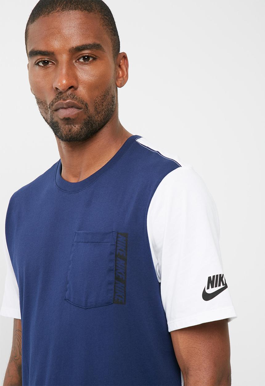 Nike - AV15 tee