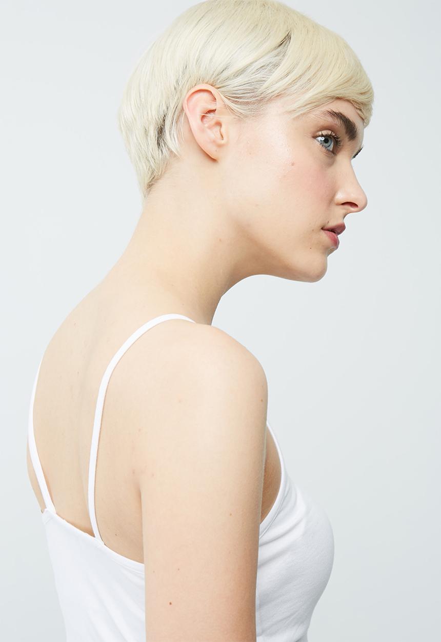 dailyfriday - Fitted v neck cami