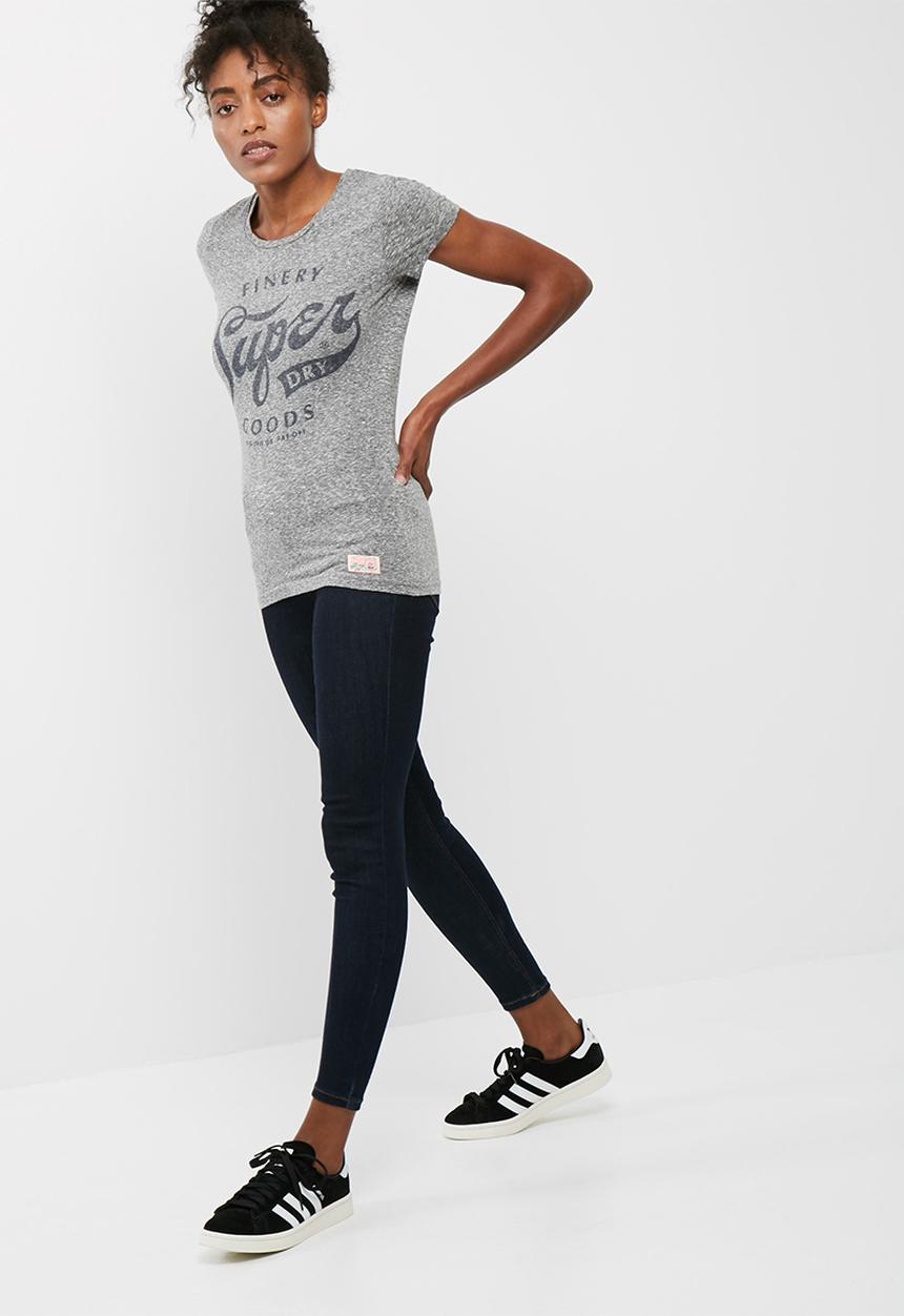 Superdry. - Finery goods entry tee