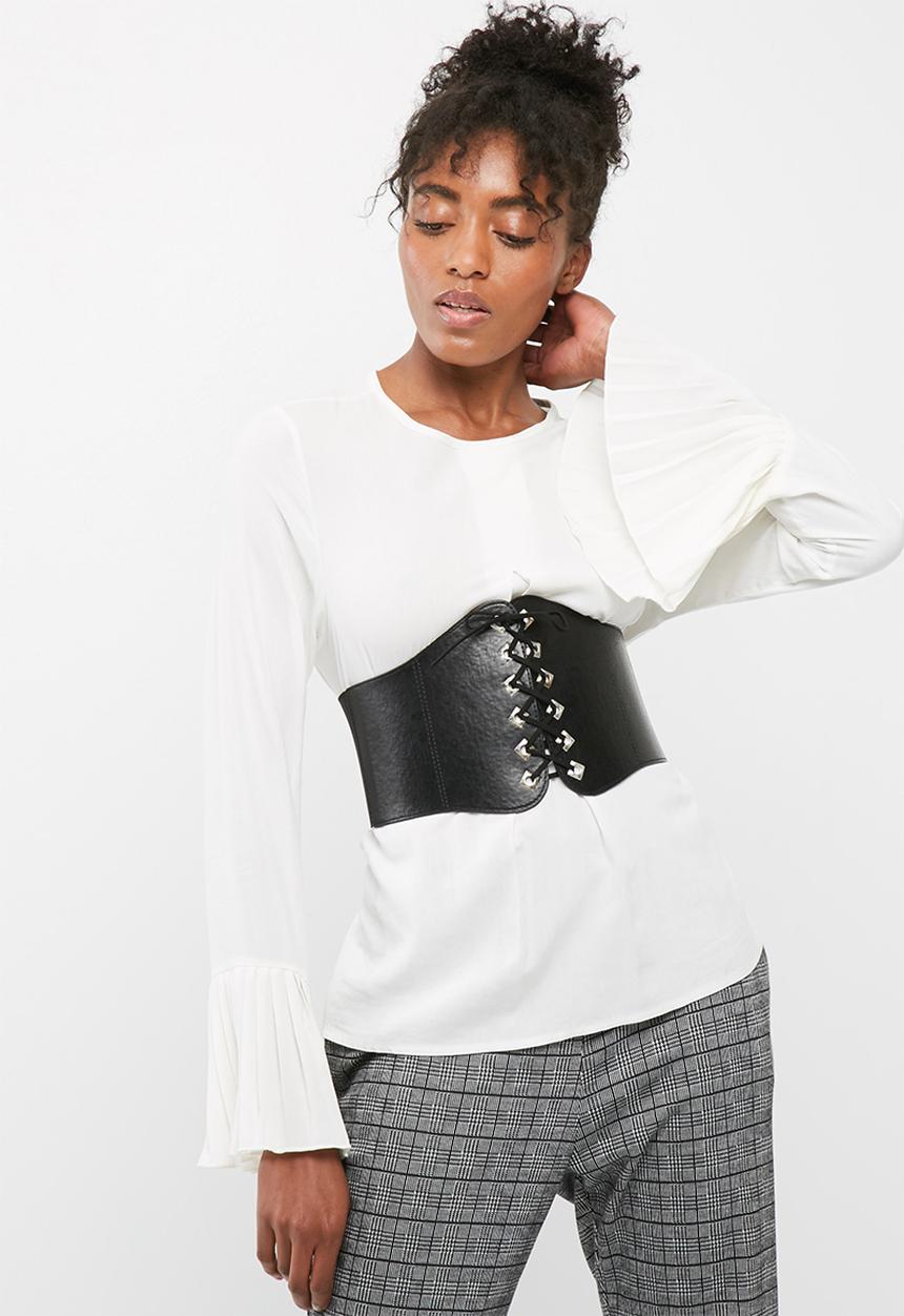 Missguided - Faux leather lace up belt