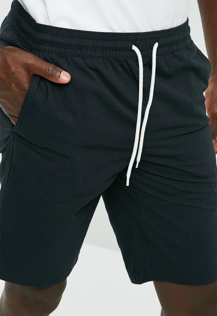 PRODUKT - Elasticated basic shorts
