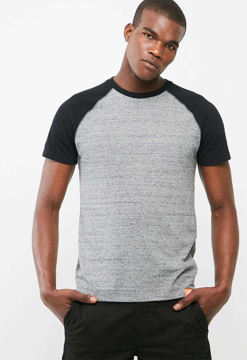 Superdry. - Orange label baseball tee