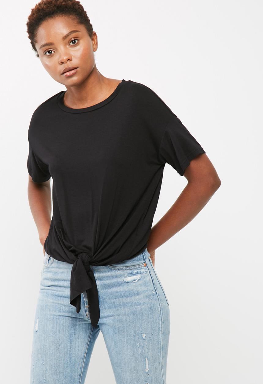 dailyfriday - Knot front detail tee