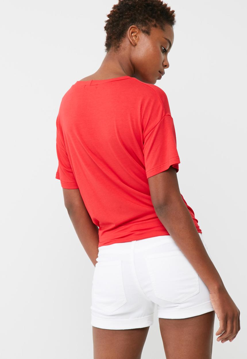 dailyfriday - Knot front detail tee