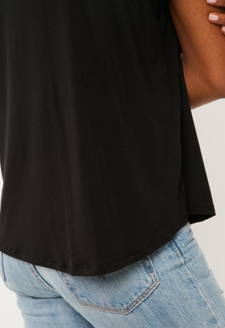 dailyfriday - Scoopneck relaxed tee with turn back cuff