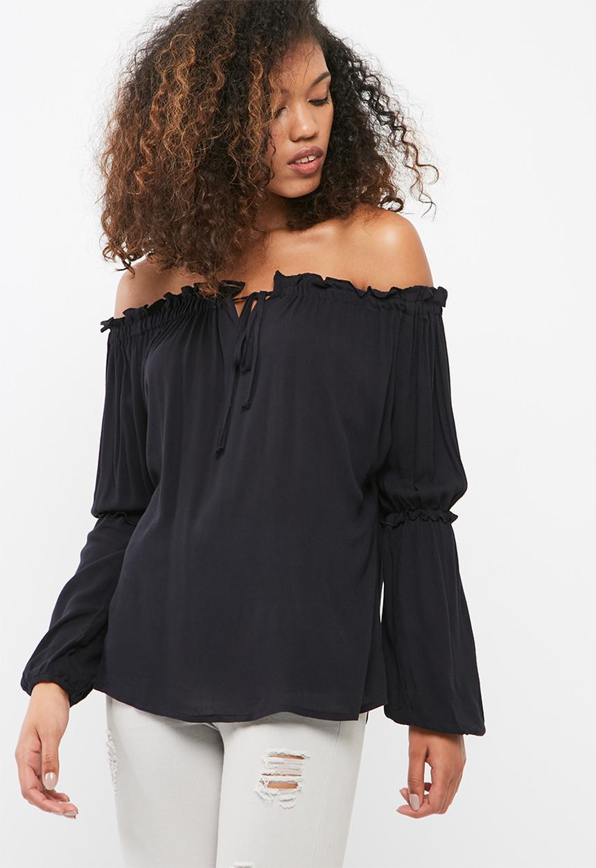 dailyfriday - Off the shoulder feminine blouse