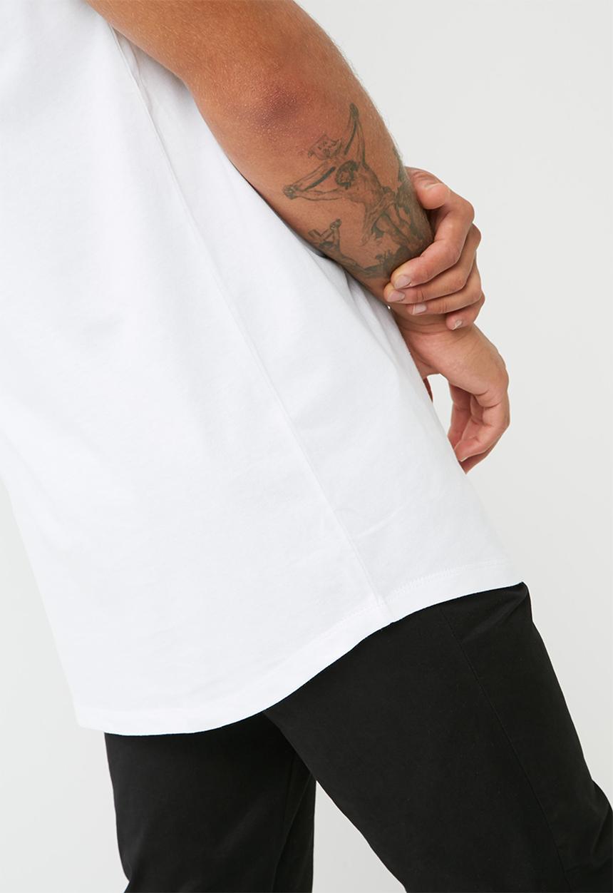 basicthread - Printed Curved Hem Tee
