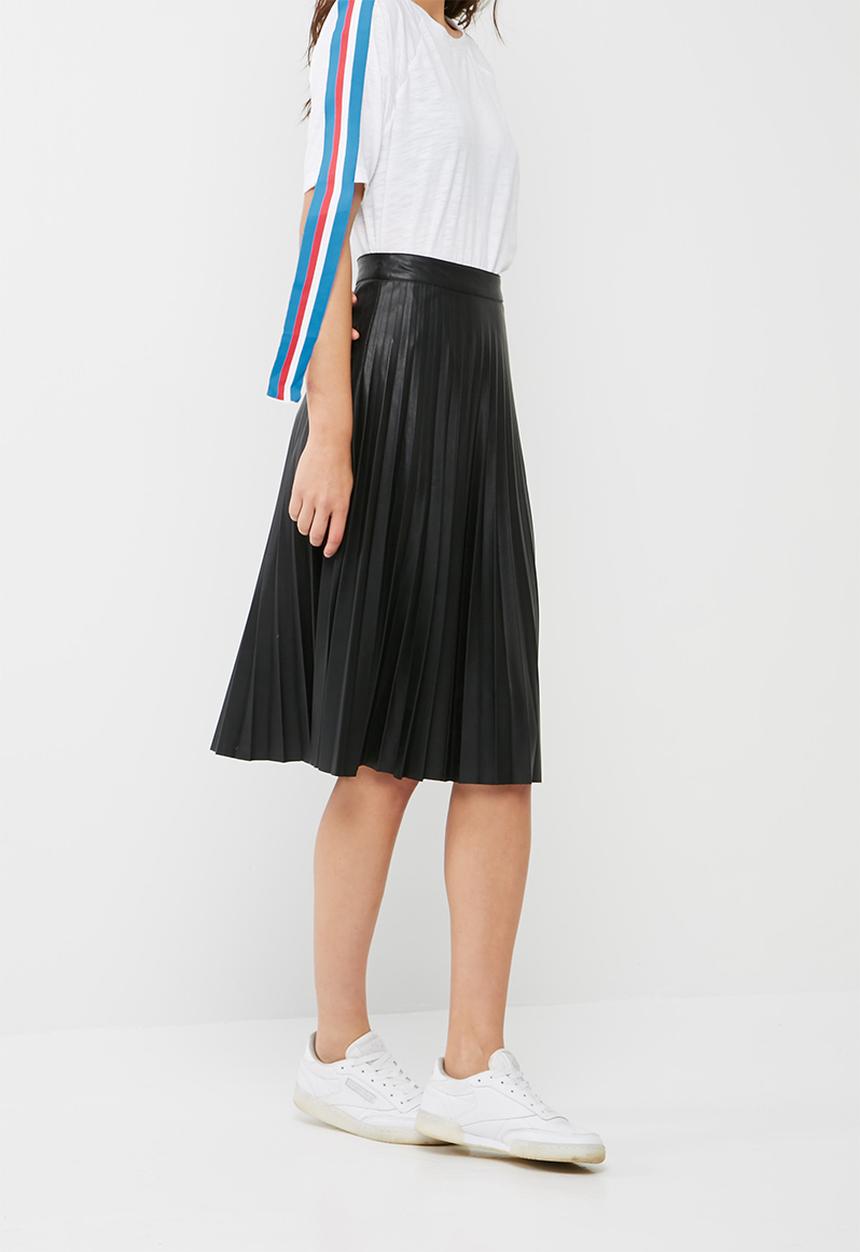 Missguided - Oversized shoulder stripe t-shirt