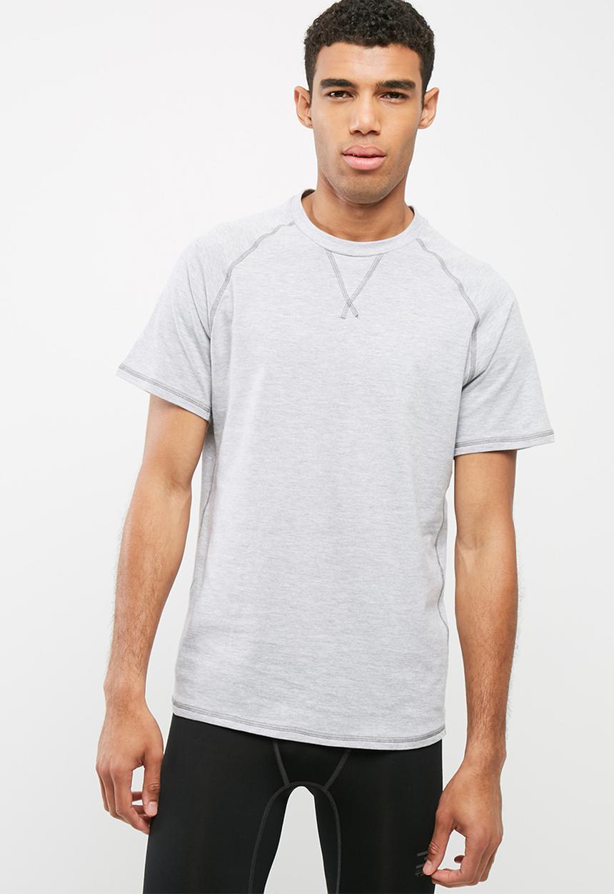 basicthread - Sports tee