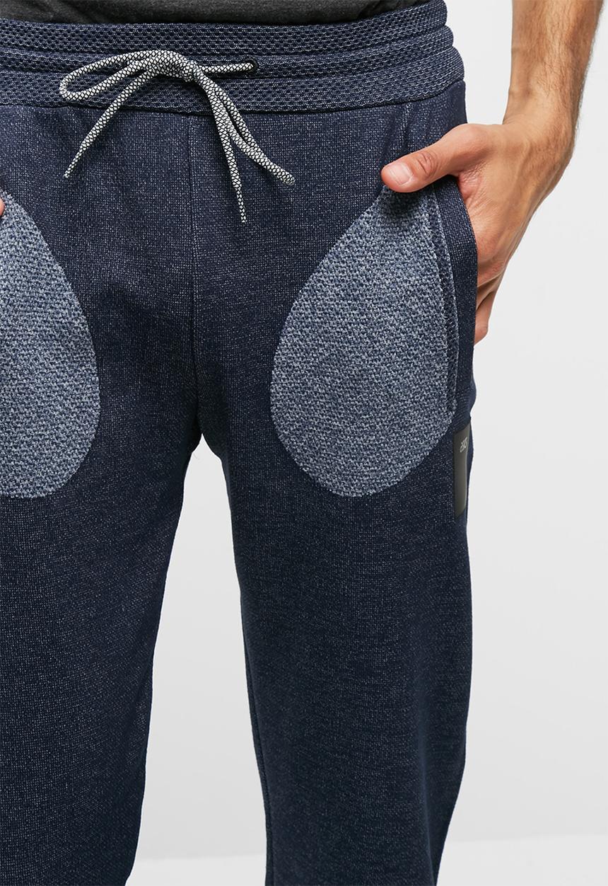 ASICS - Premium knit pants