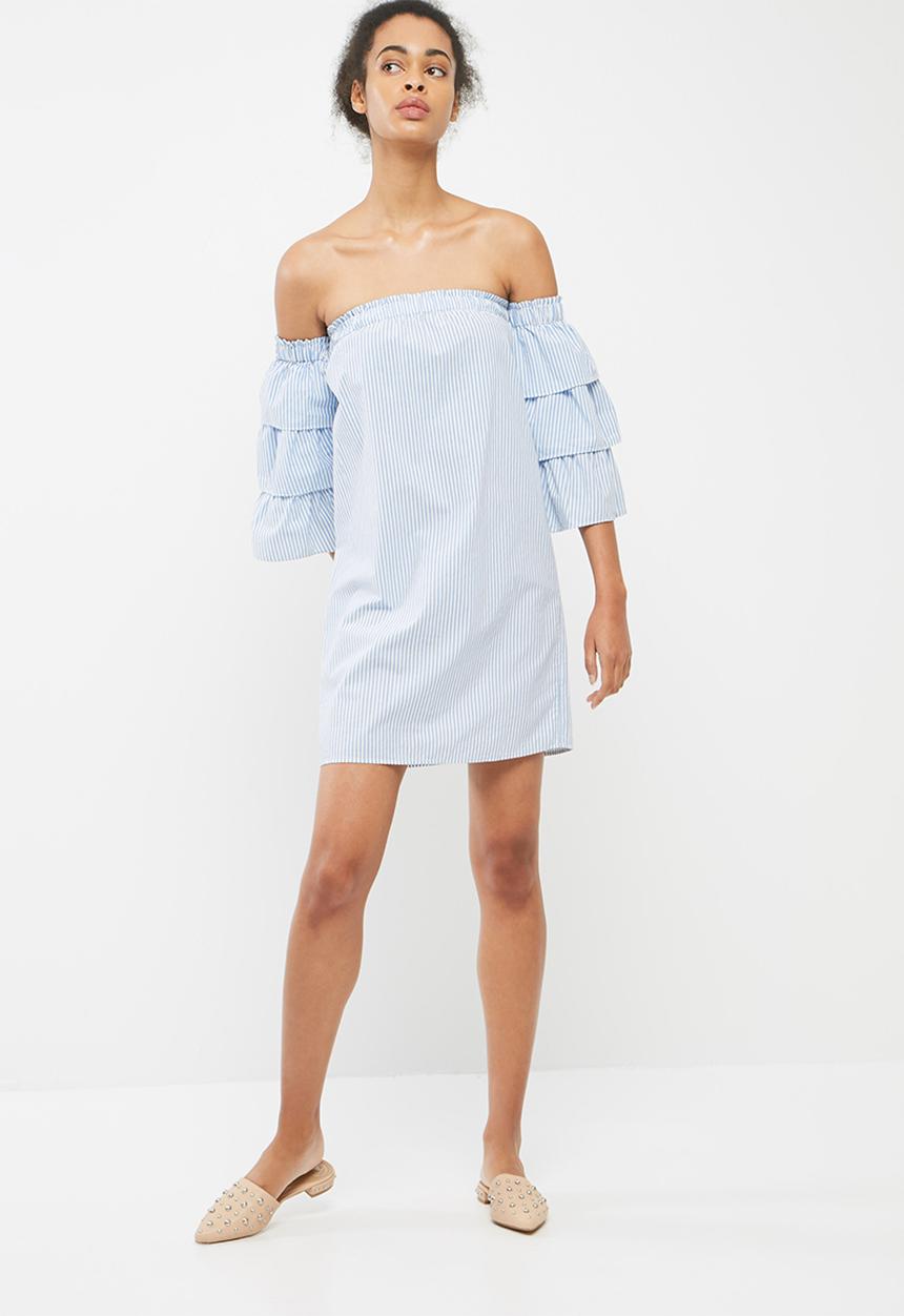 dailyfriday - Tiered sleeve off the shoulder dress