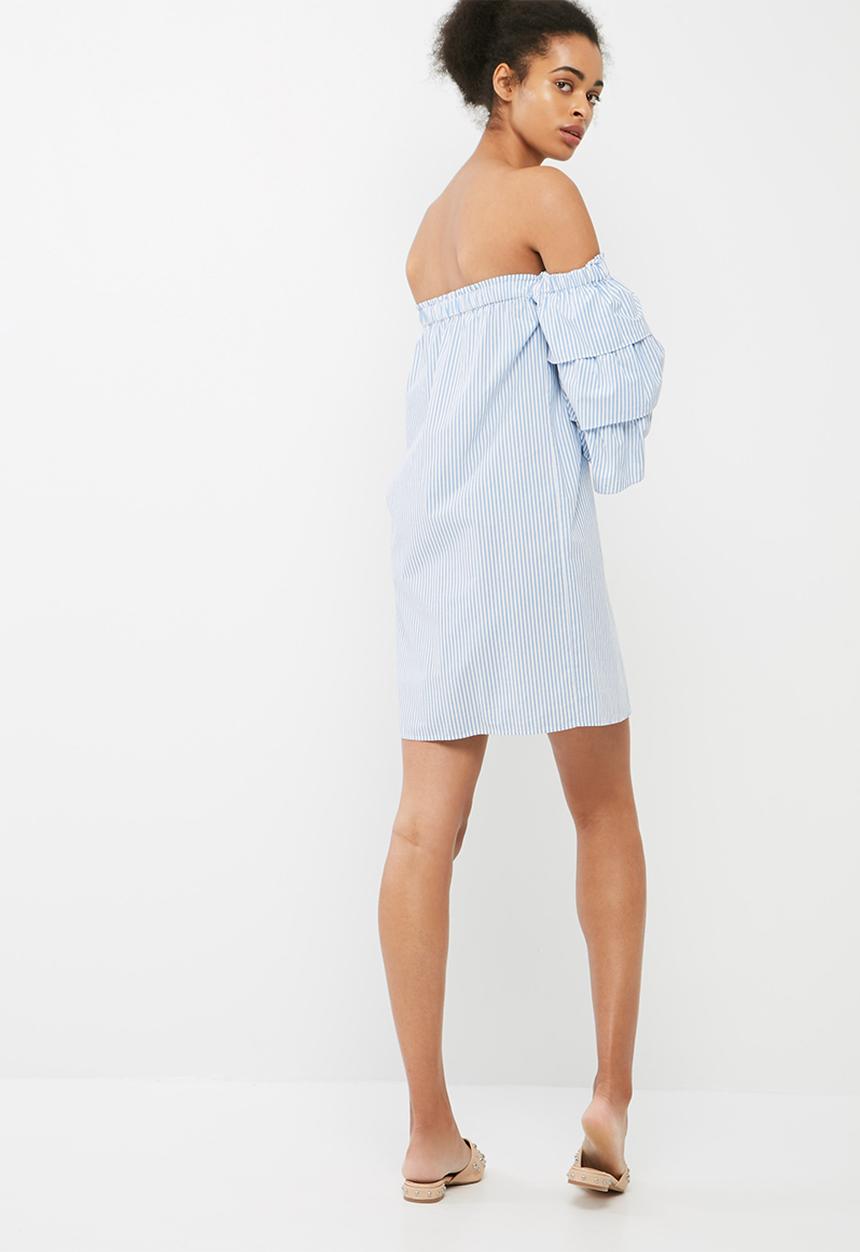dailyfriday - Tiered sleeve off the shoulder dress