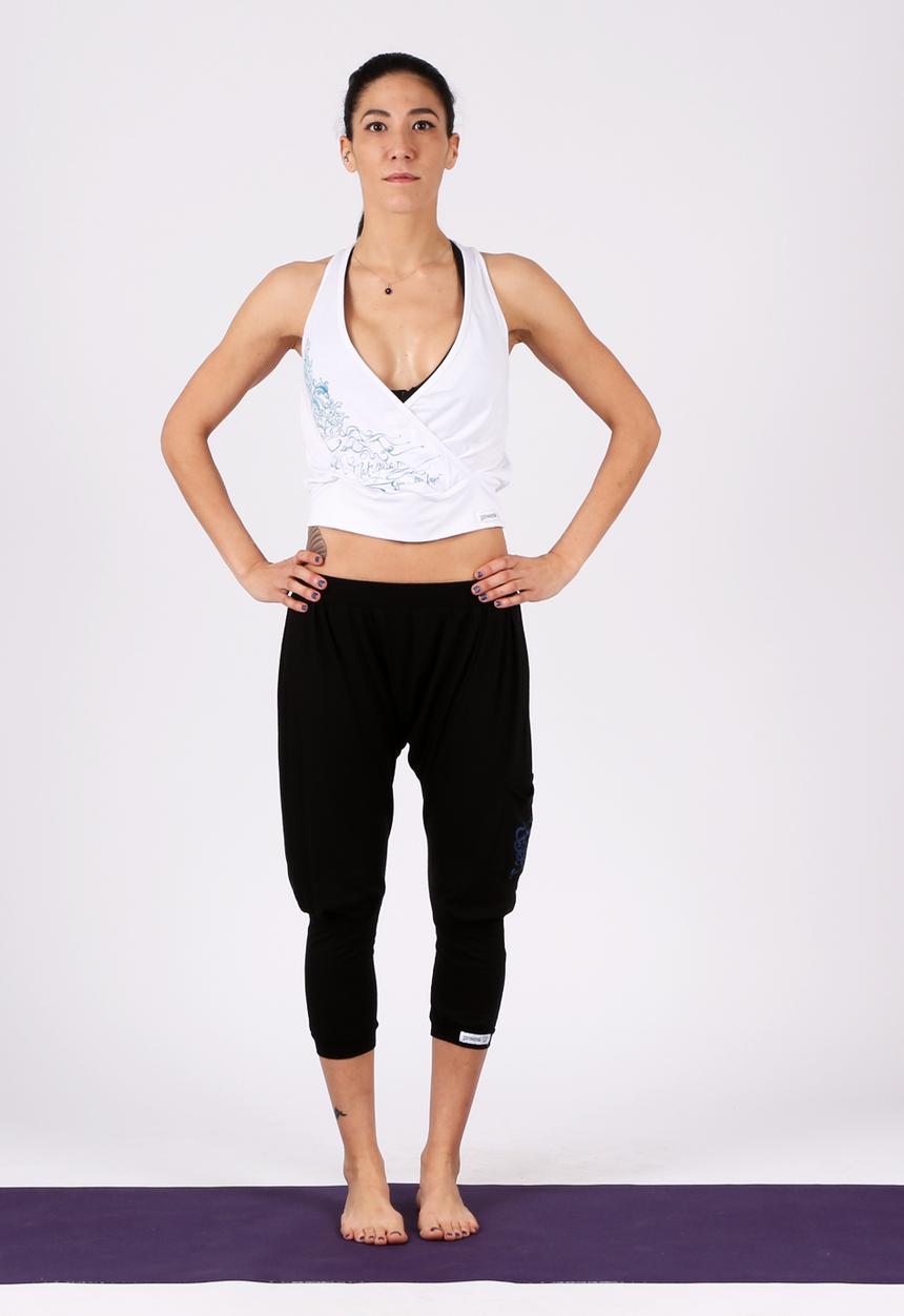 Yoga Utopia - Pretzel Yogawear Indian Top – White