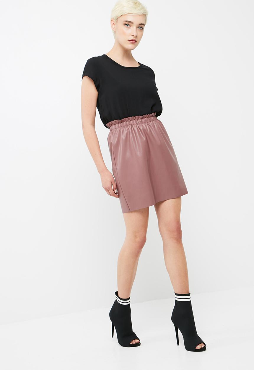 Jacqueline de Yong - Fix pu skirt