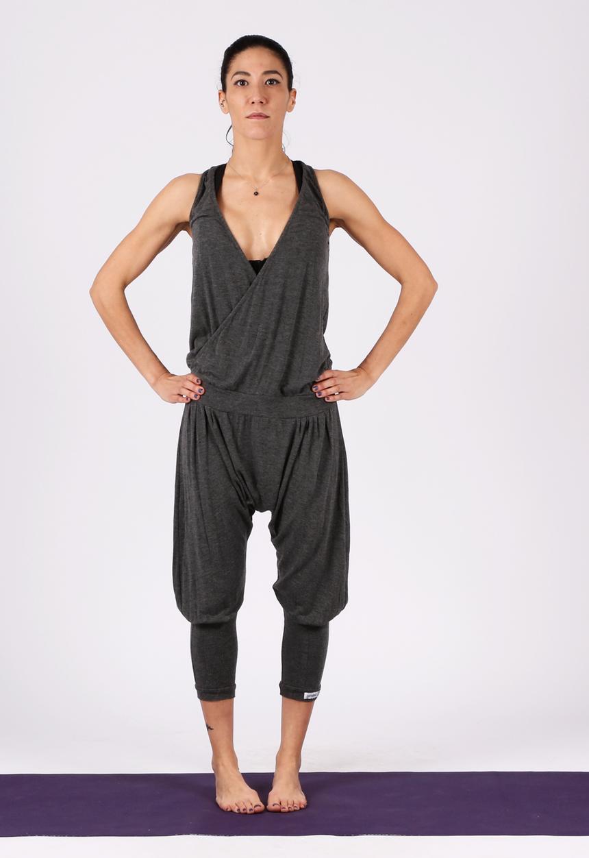 Yoga Utopia - Pretzel Jumpsuit – Grey