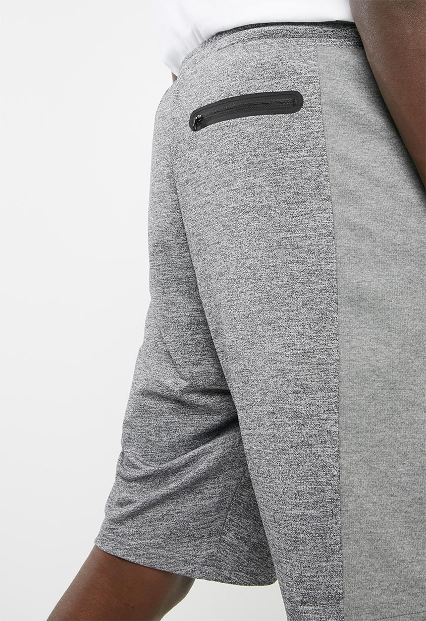 New Balance  - Tech shorts