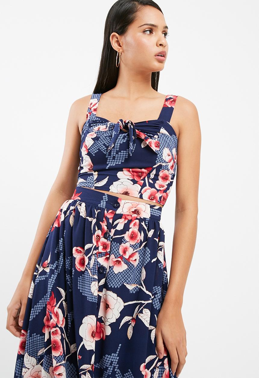 dailyfriday - Knotted front cami top