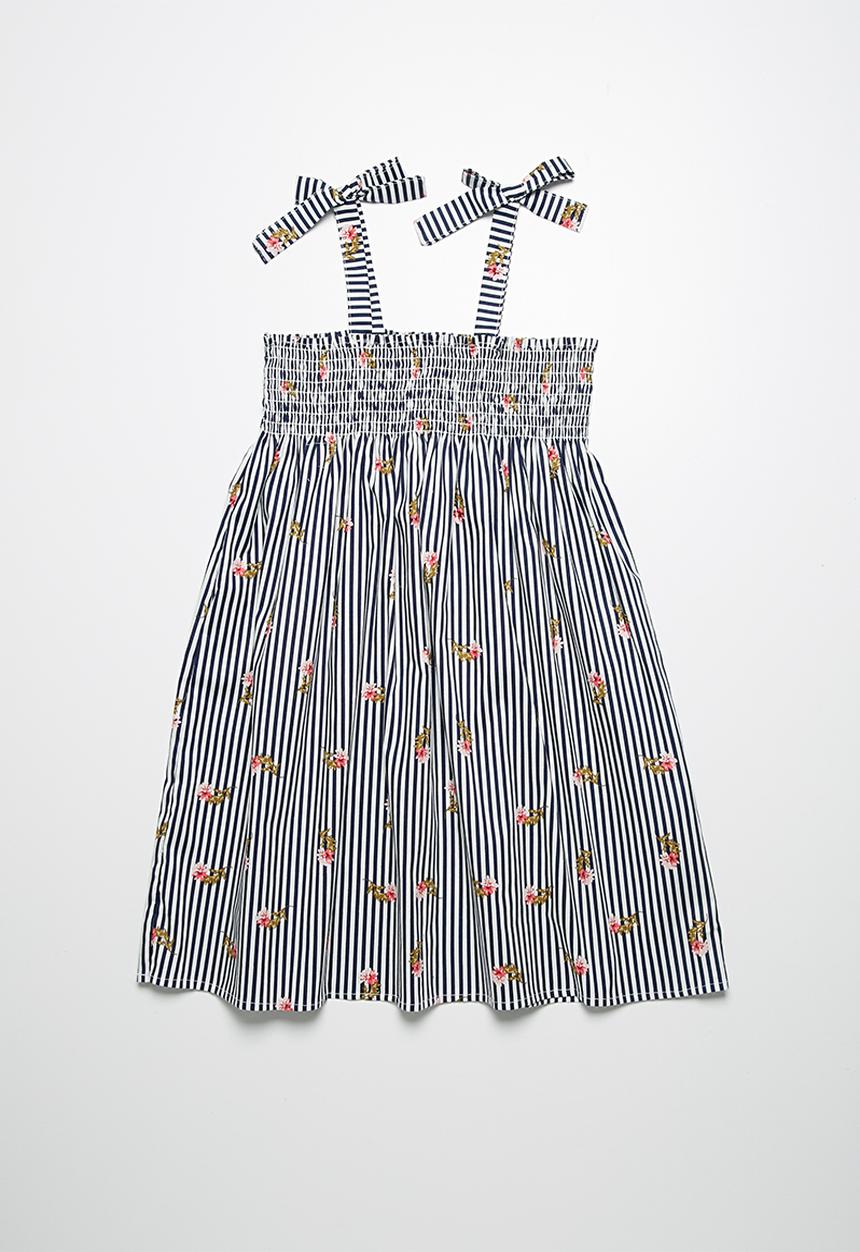 dailyfriday - Smocked floral sundress