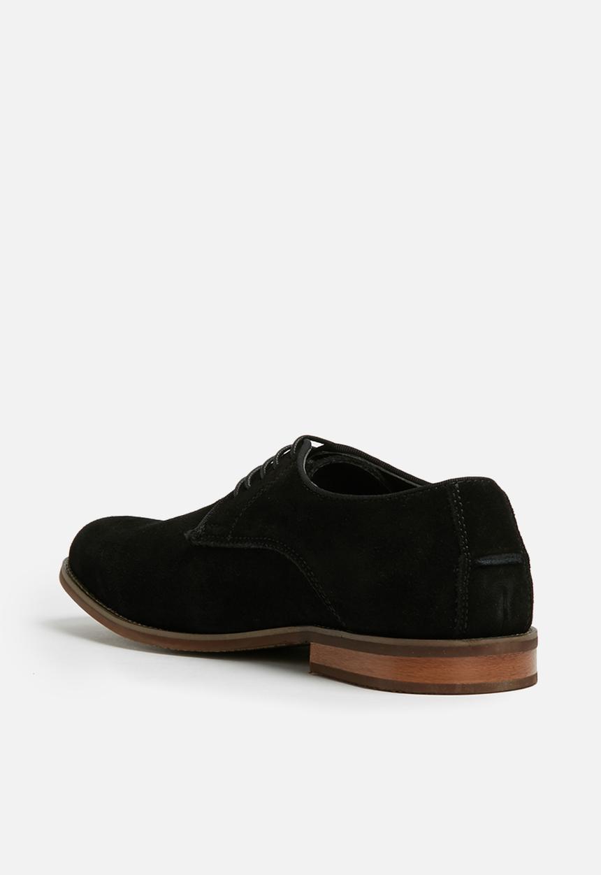 basicthread - Shafique suede