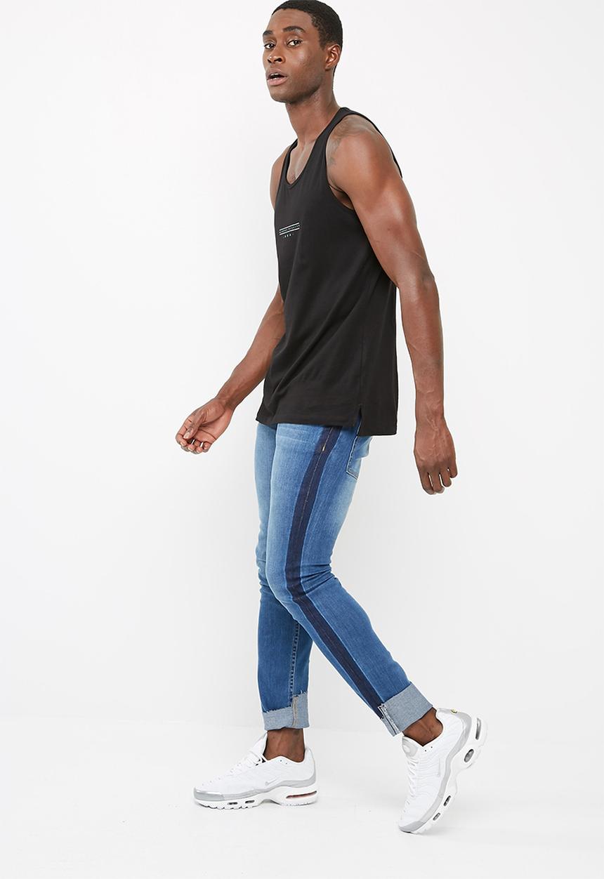 basicthread - Printed tail hem vest