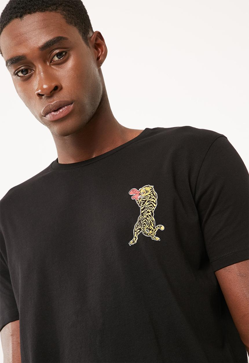 basicthread - Printed curved hem tee