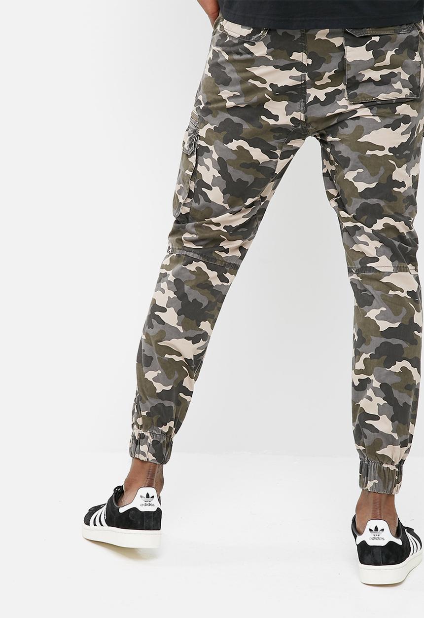 basicthread - Slim cuffed utility jogger
