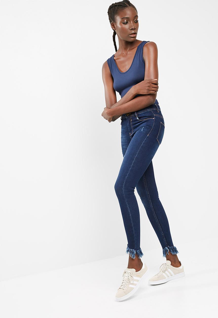 dailyfriday - Slanted frayed hem mid rise skinny