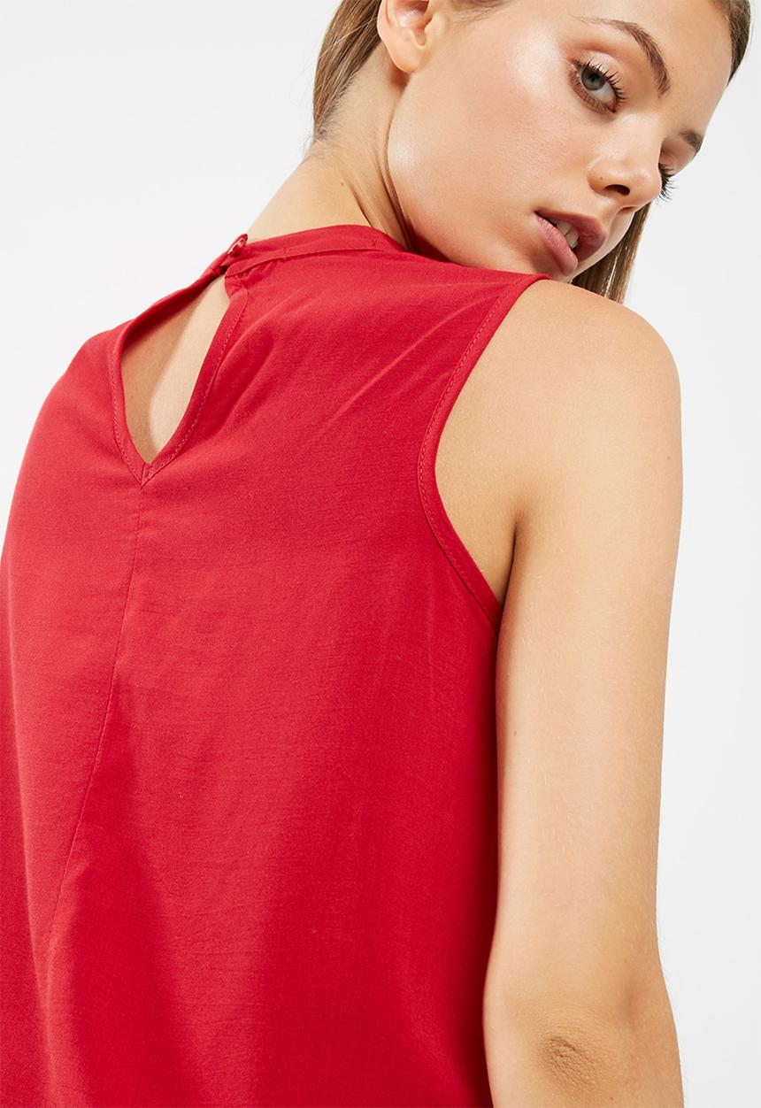 dailyfriday - Sleeveless choker blouse