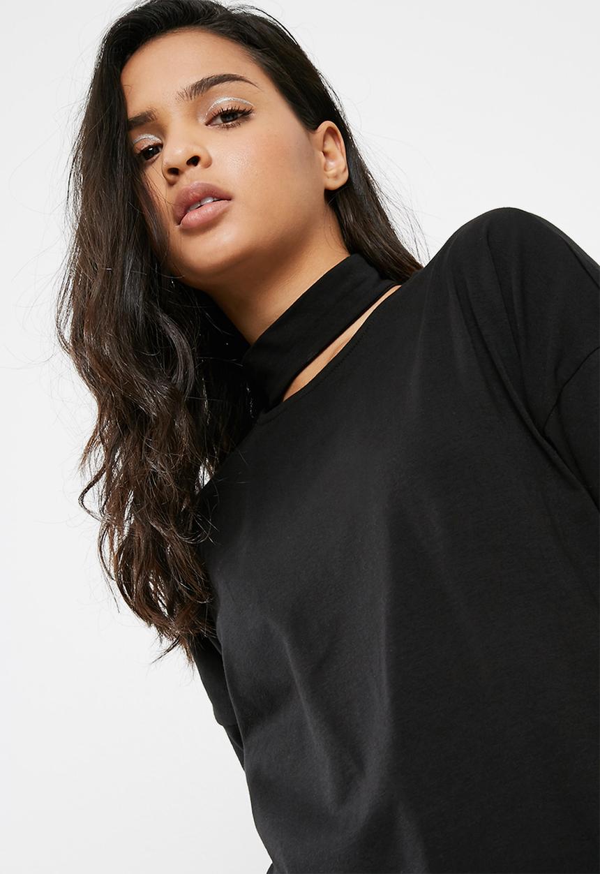 Vero Moda - Jelica side choker tee