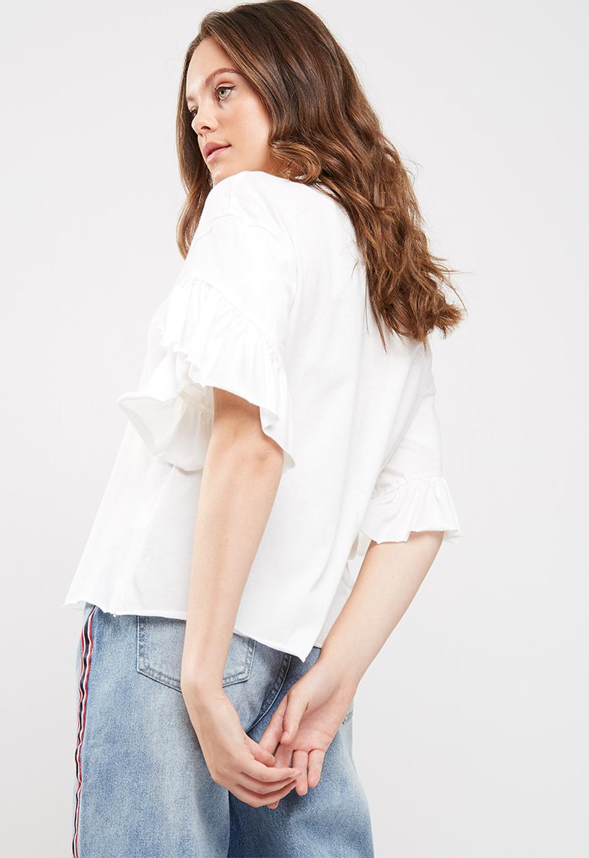dailyfriday - Ruffle sleeve tee