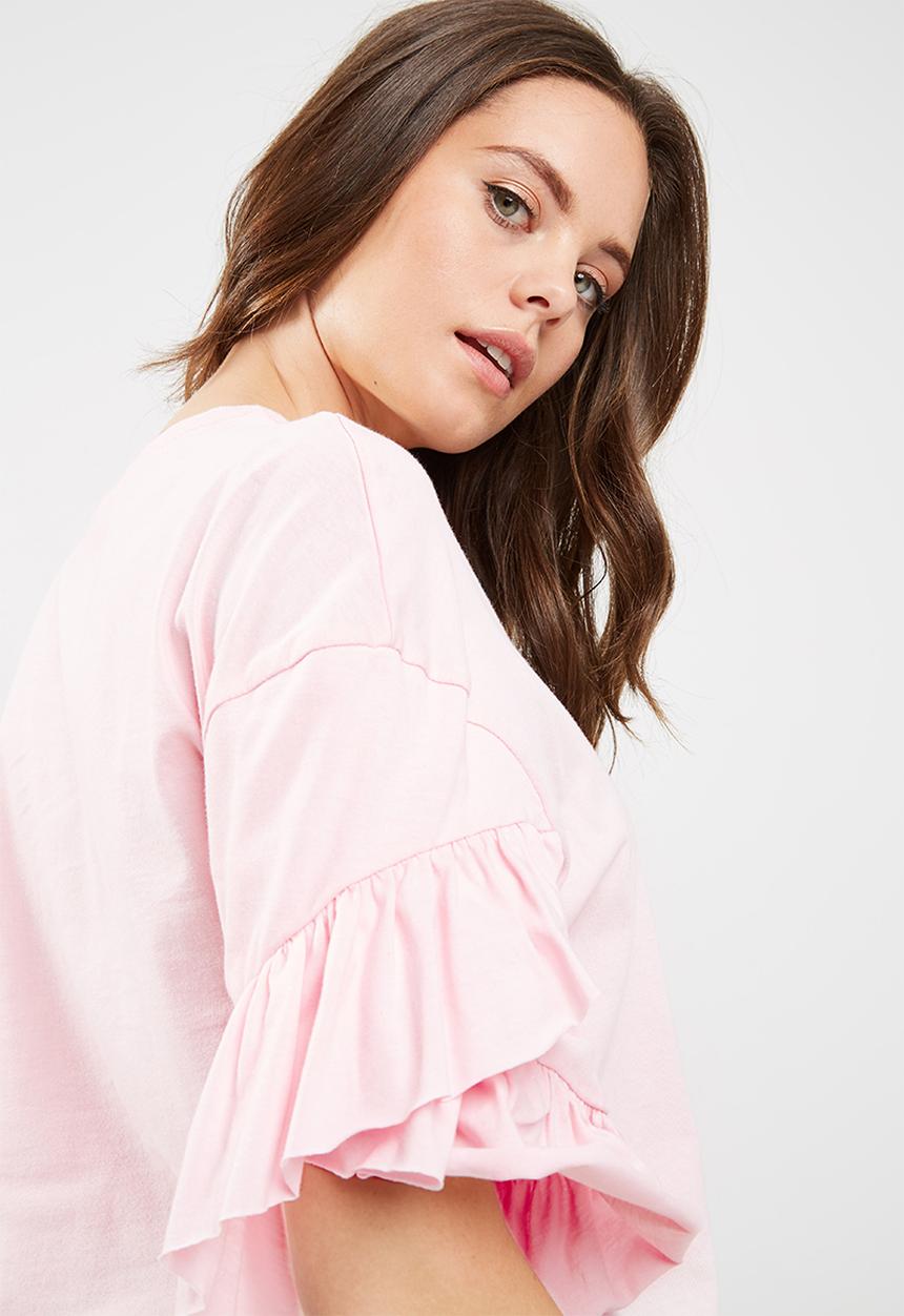 dailyfriday - Ruffle sleeve tee