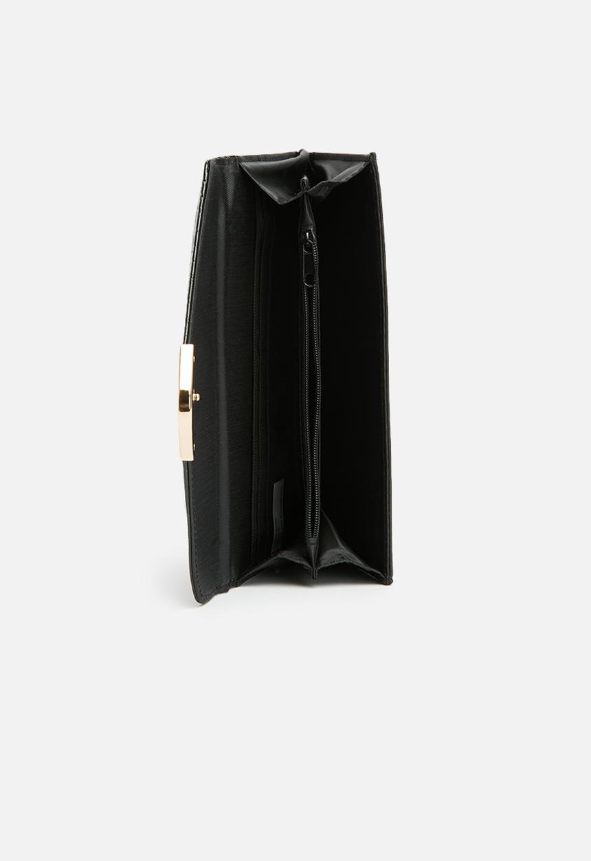 dailyfriday - Croc wallet